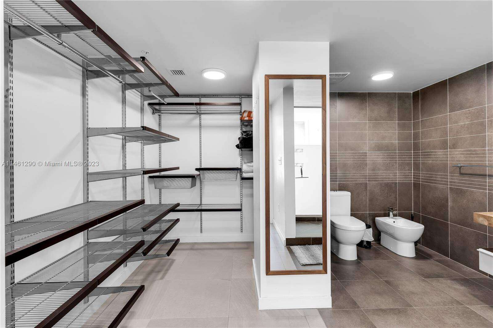 Artecity Unit #202 | Picture 16