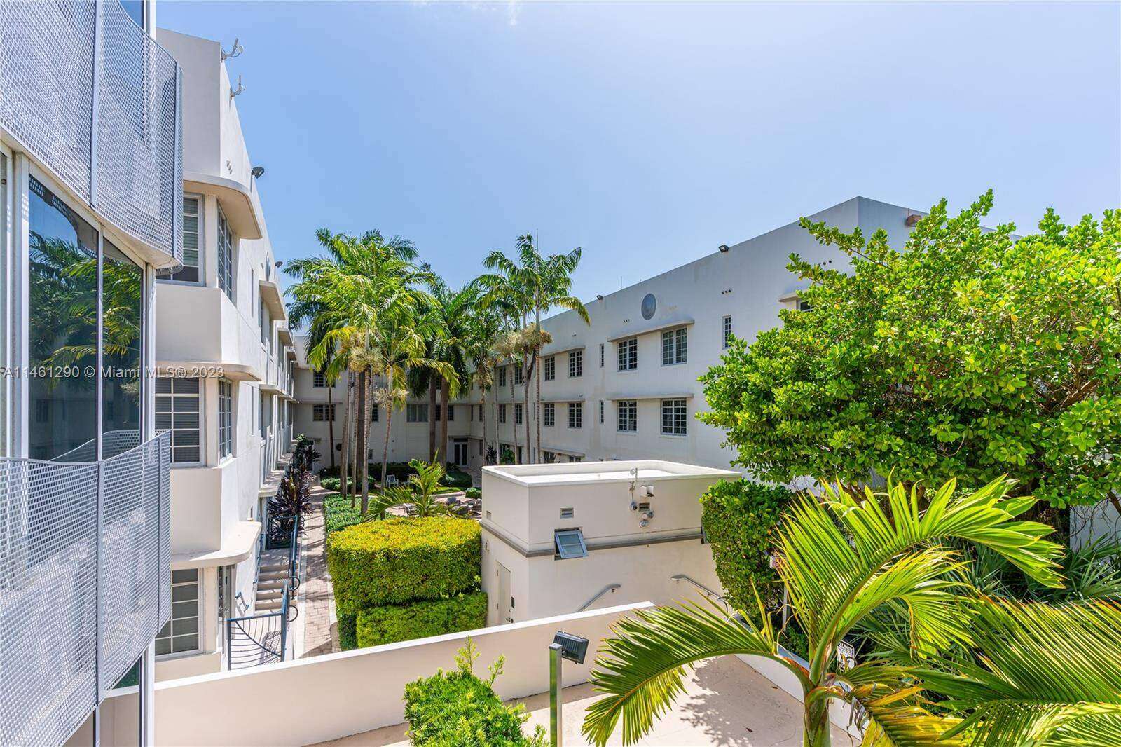 Artecity Unit #202 | Picture 22