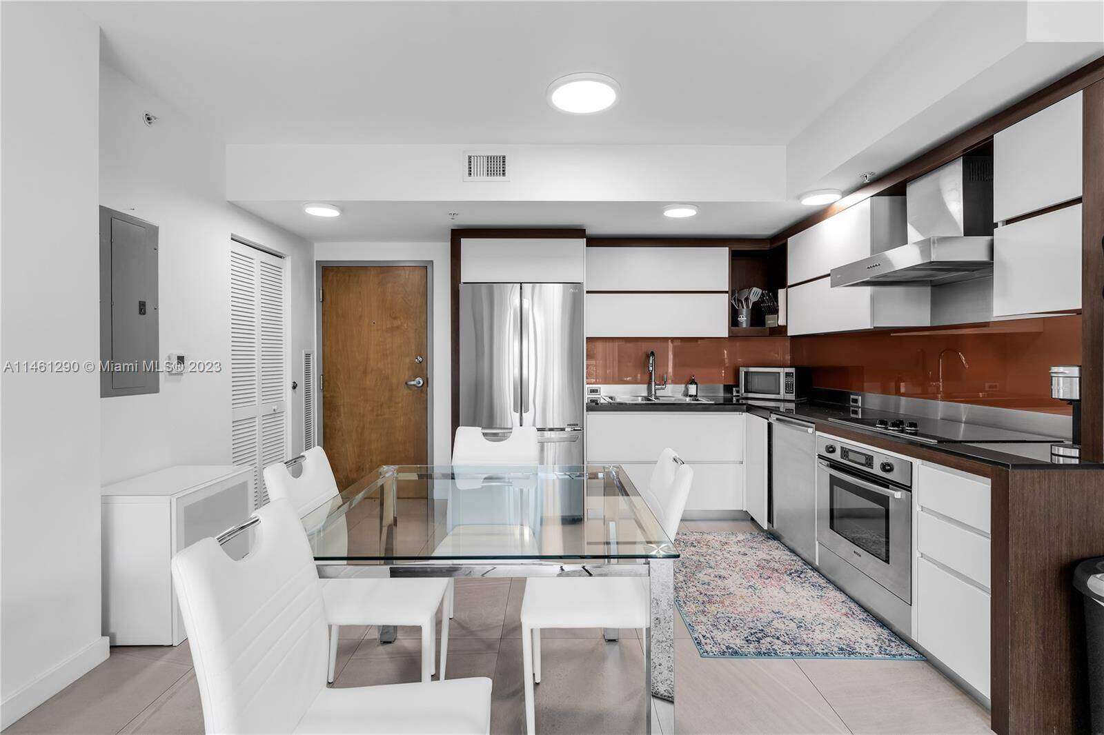 Artecity Unit #202 | Picture 6