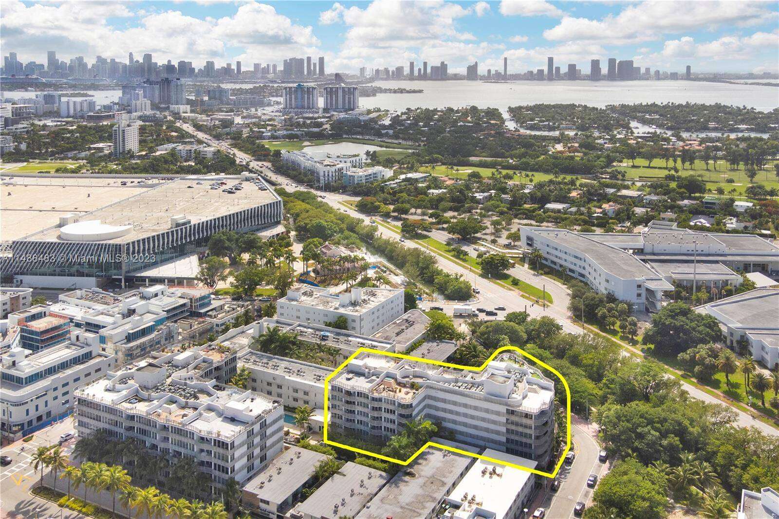 Artecity Unit #308 | Picture 16