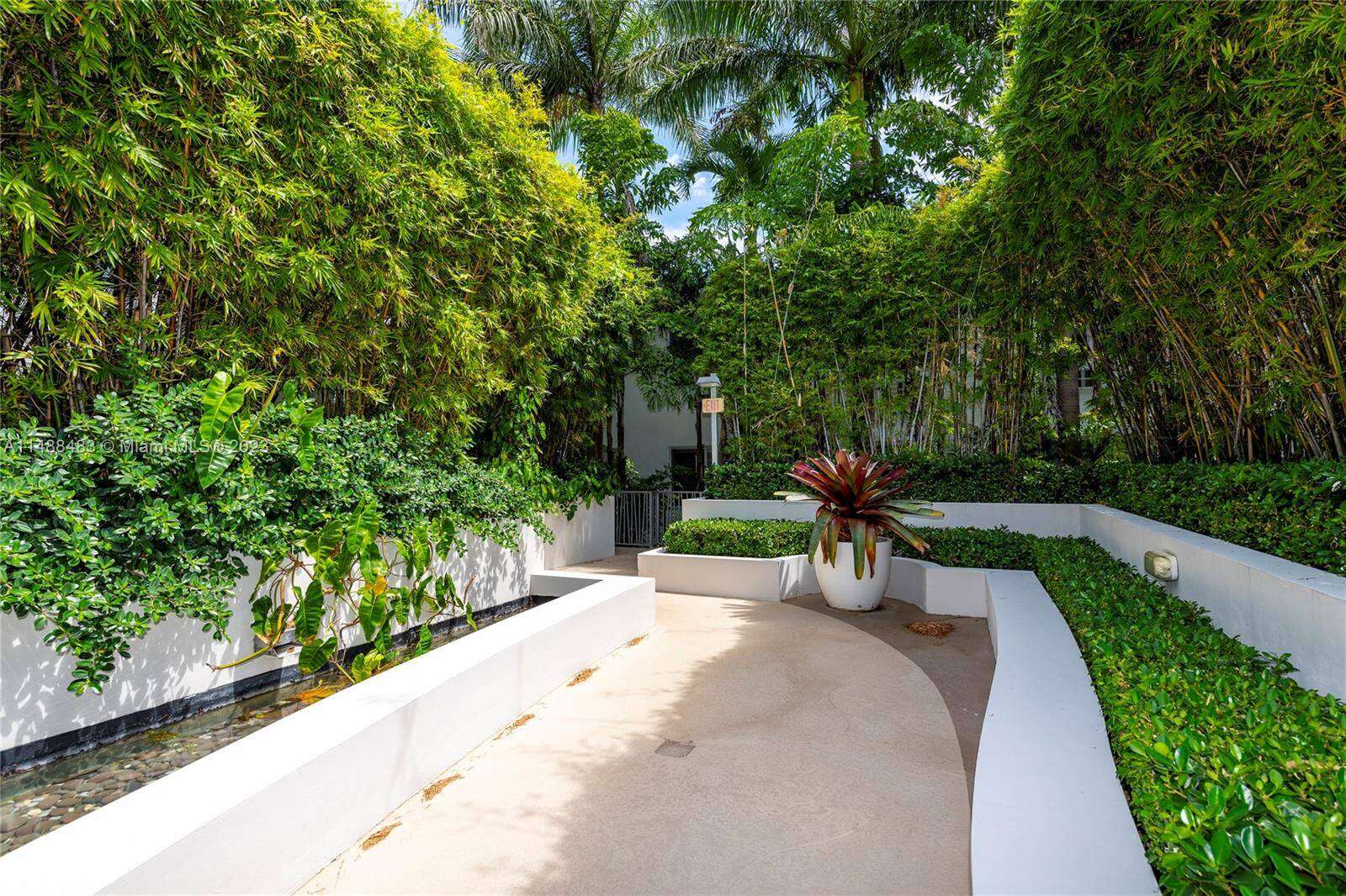 Artecity Unit #308 | Picture 17