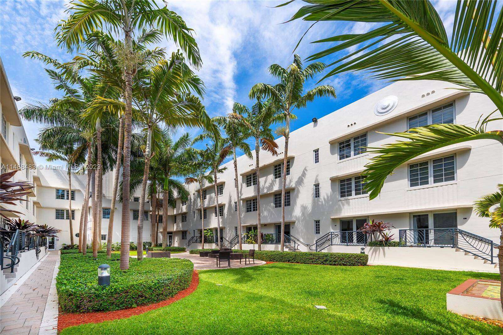 Artecity Unit #308 | Picture 20