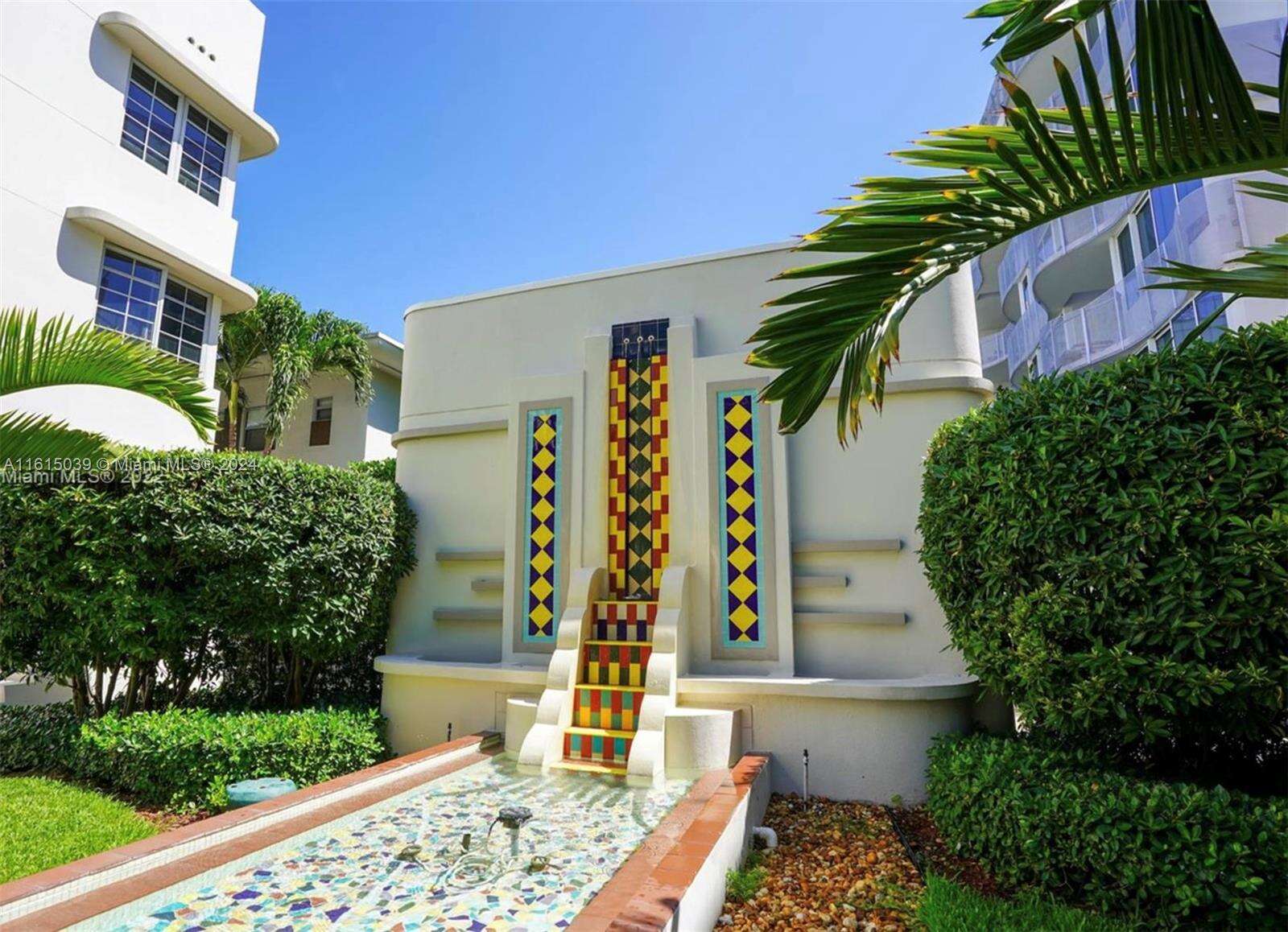 Artecity Unit #206 | Picture 27