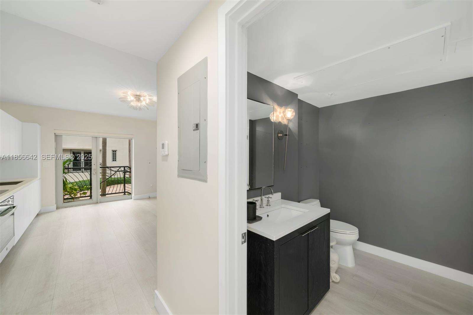 Artecity Unit #103 | Picture 8