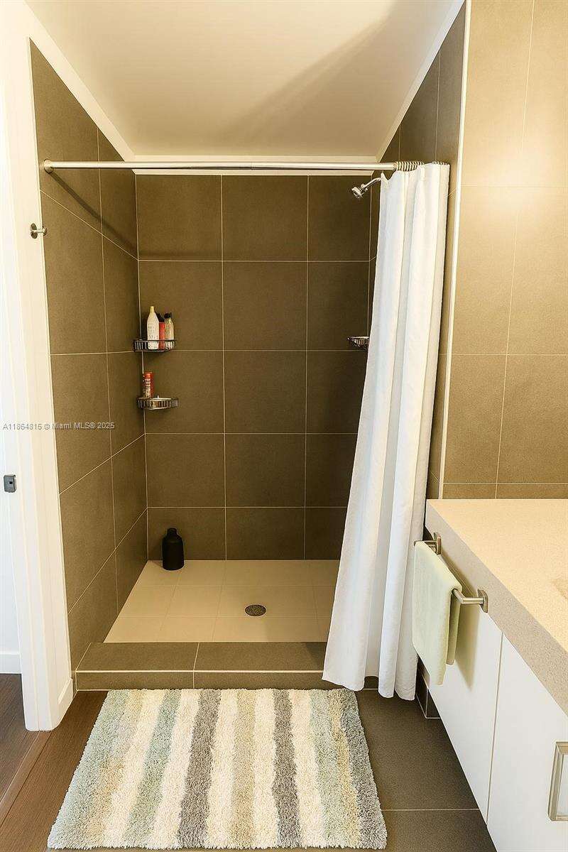 Artecity Unit #303 | Picture 20