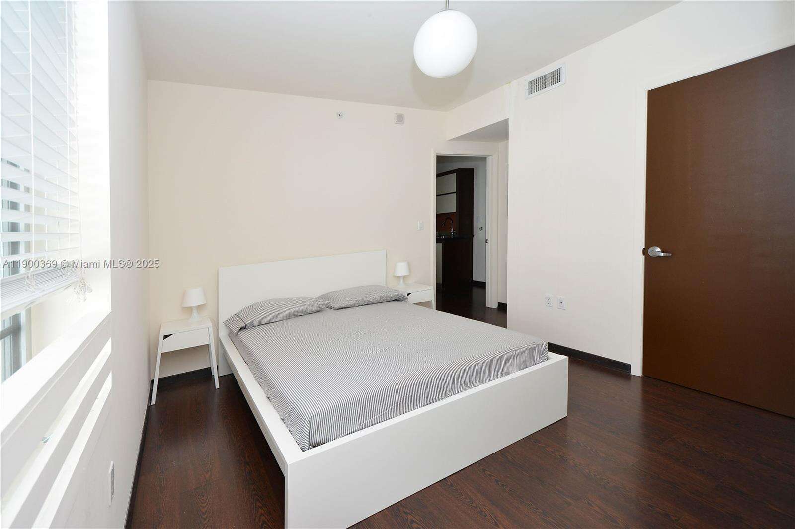 Artecity Unit #205 | Picture 7