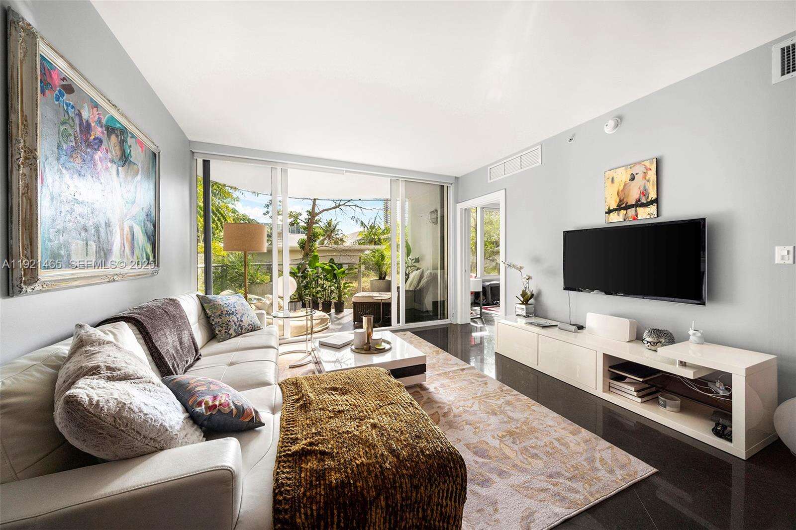 Artecity Unit #205 | Picture 8