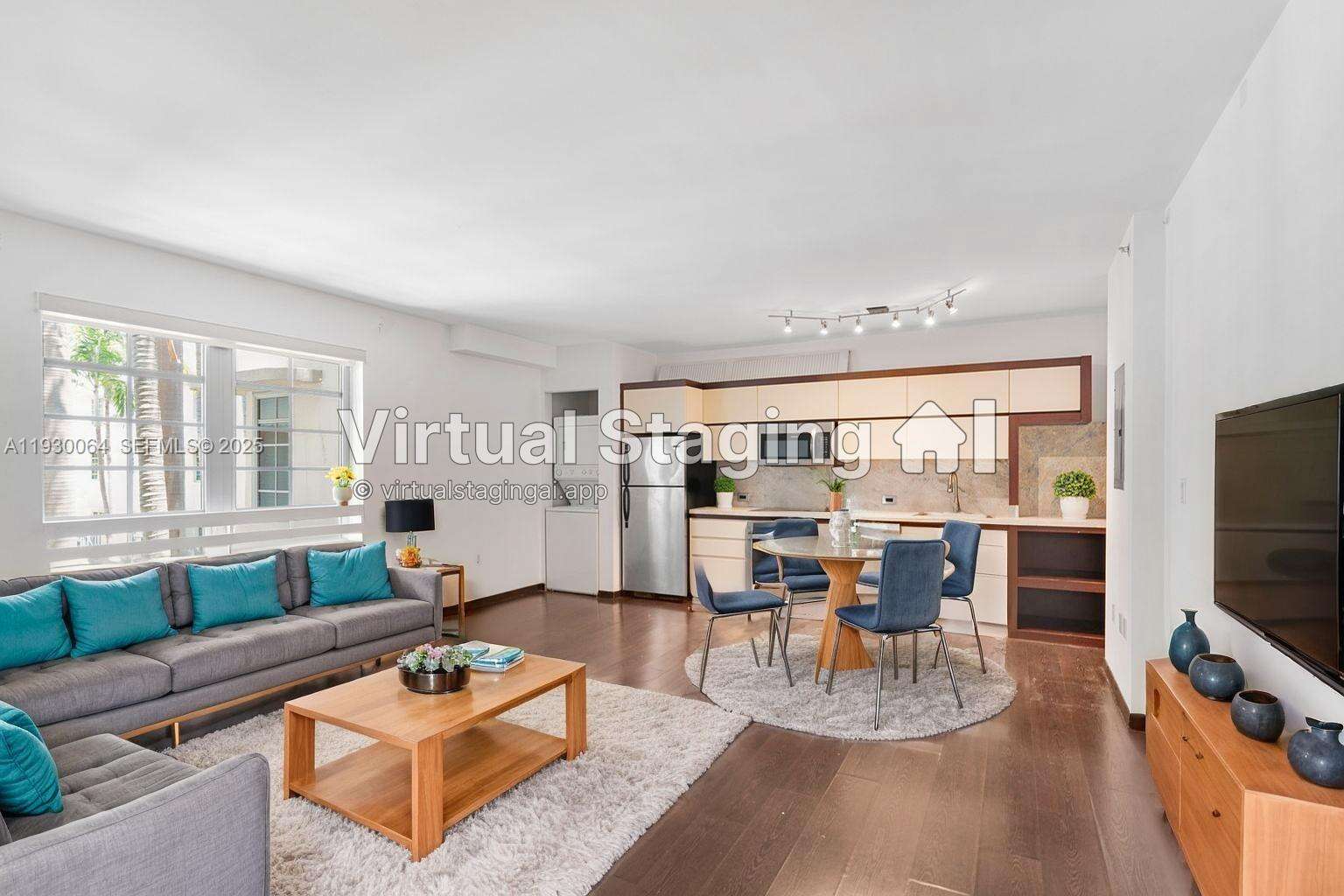 Artecity Unit #212 | Picture 3