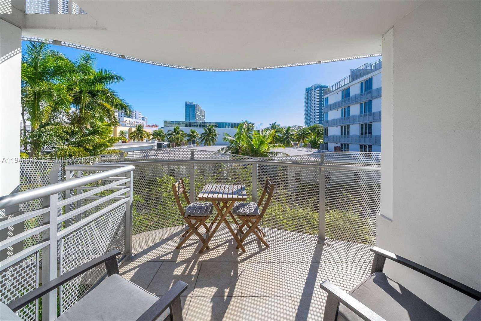 Artecity Unit #303 | Picture 4