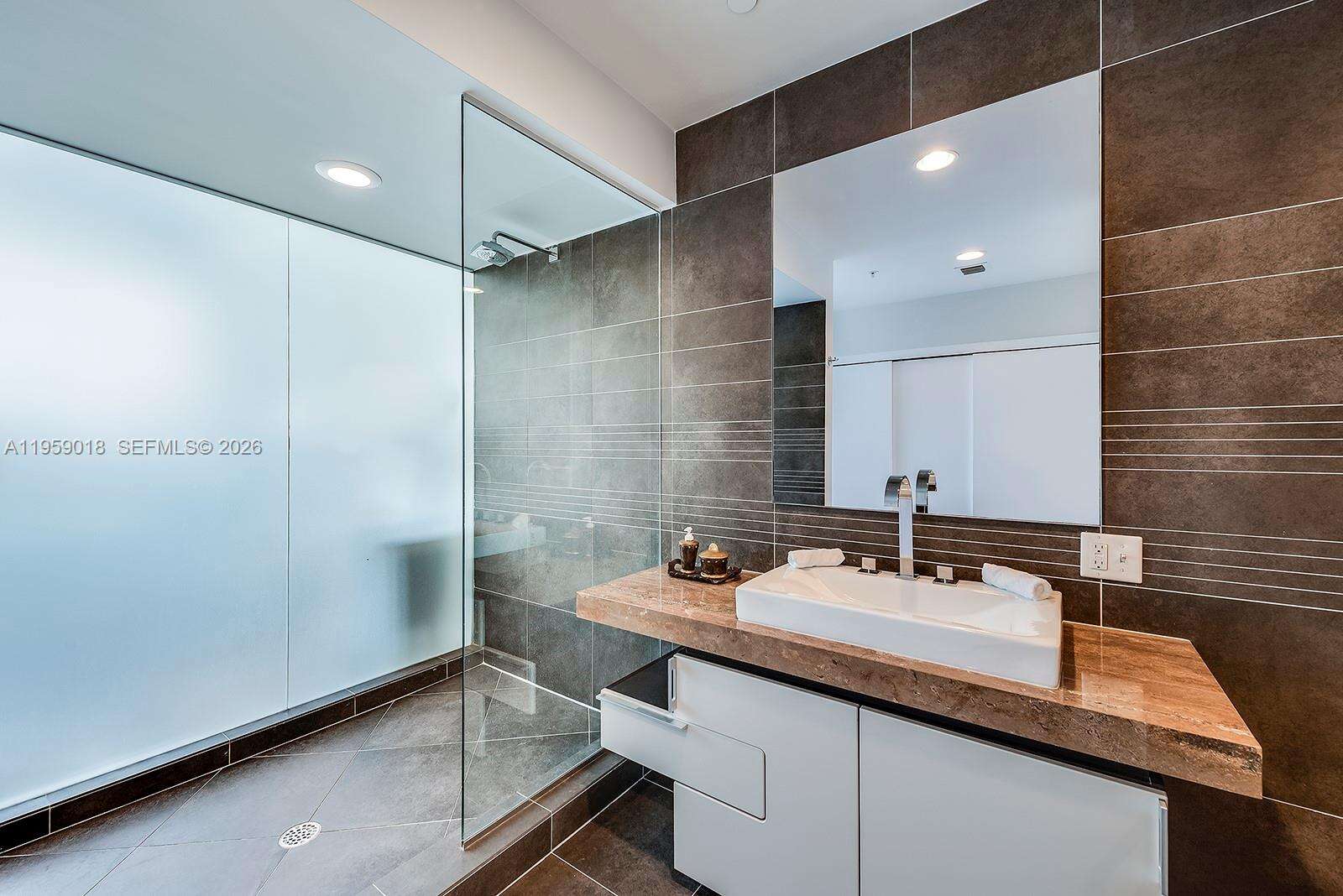 Artecity Unit #301 | Picture 11