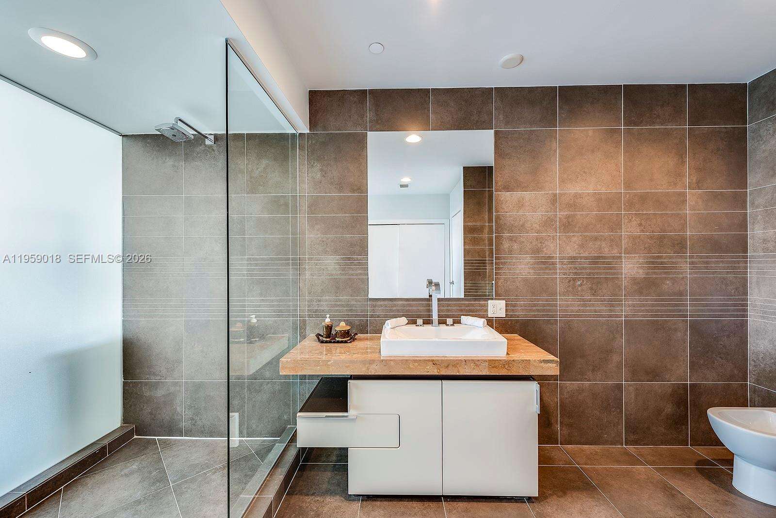 Artecity Unit #301 | Picture 10