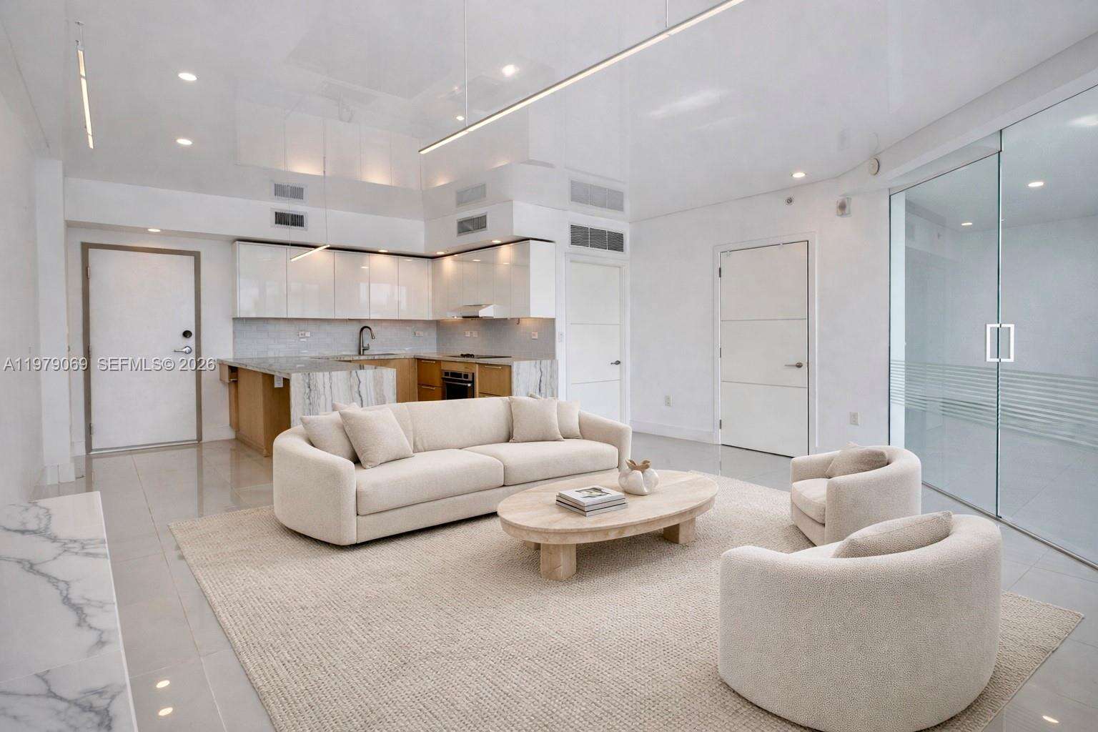 Artecity Unit #606 | Picture 6