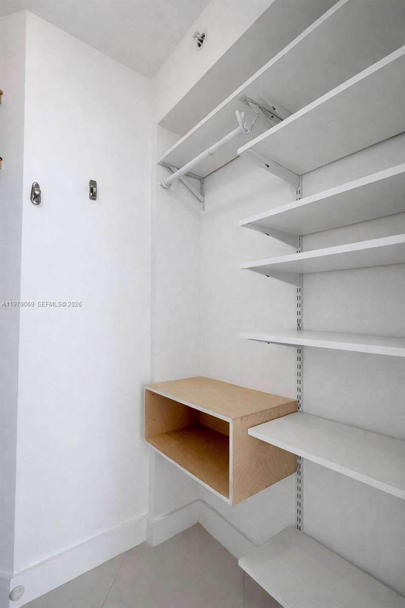 Artecity Unit #606 | Picture 8