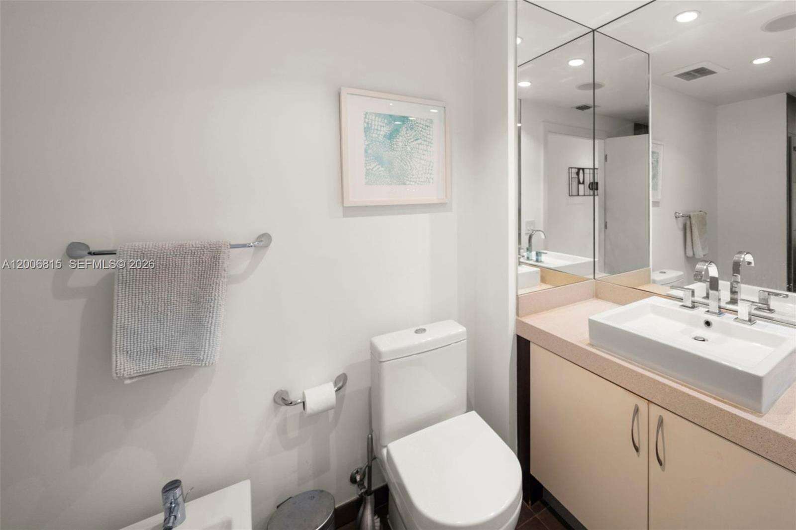 Artecity Unit #3 | Picture 13