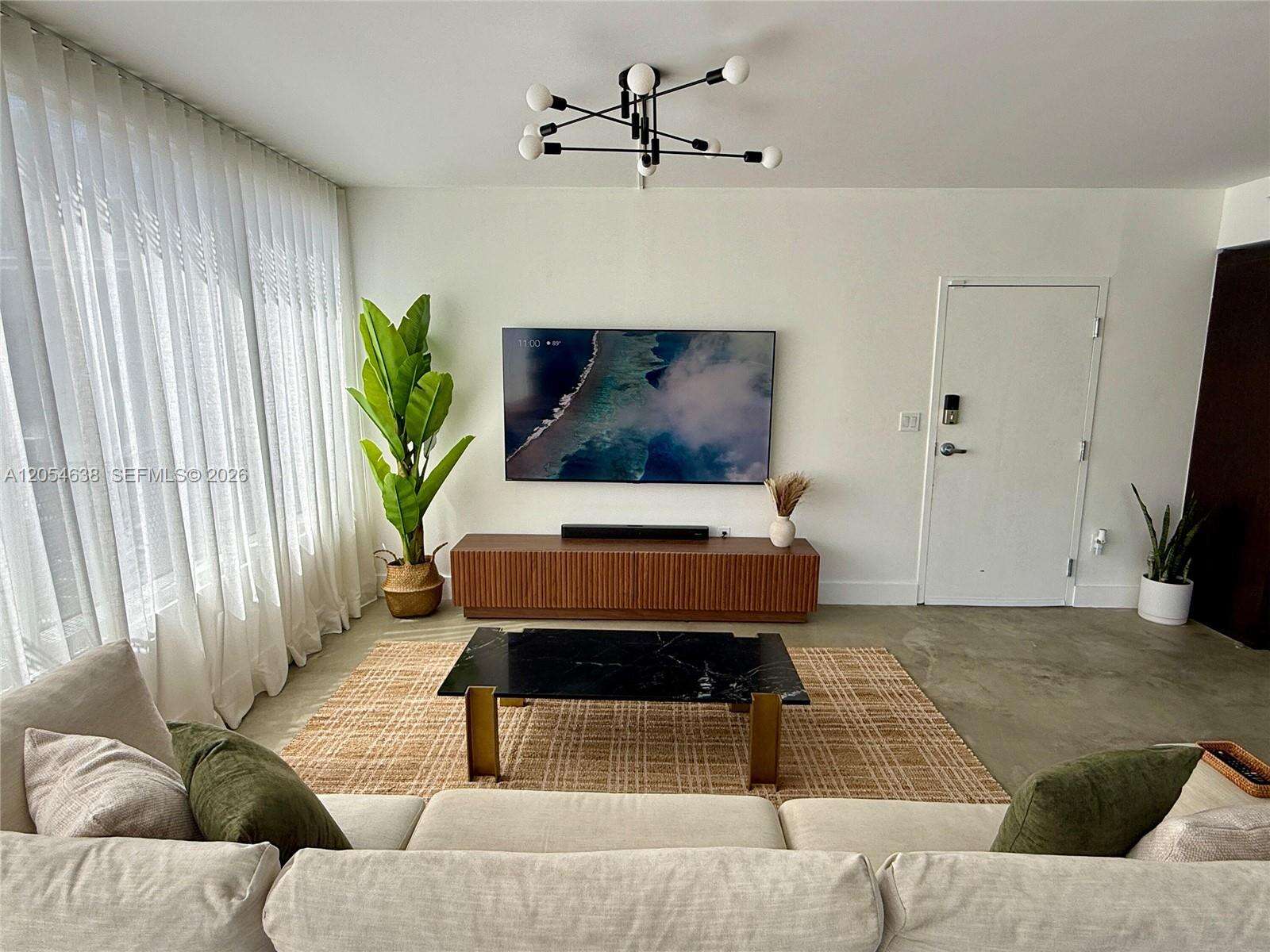 Artecity Unit #210 | Picture 6