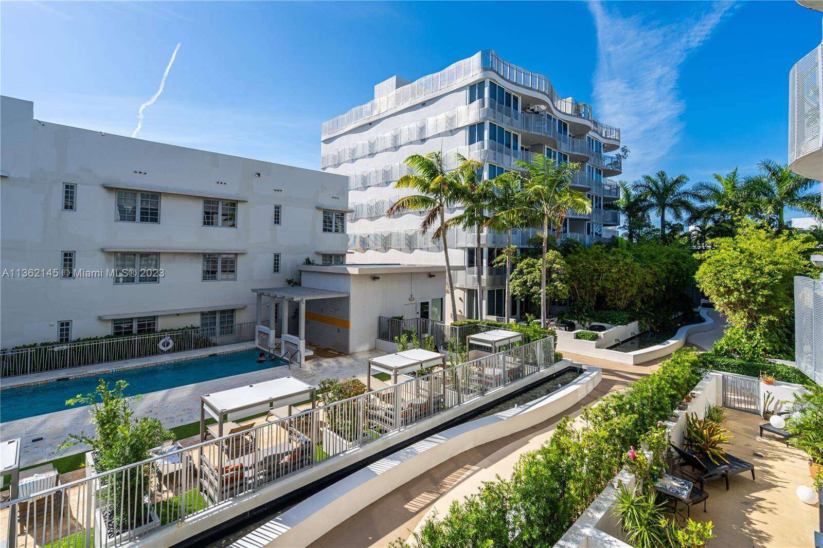 Artecity Unit #204 | Picture 2