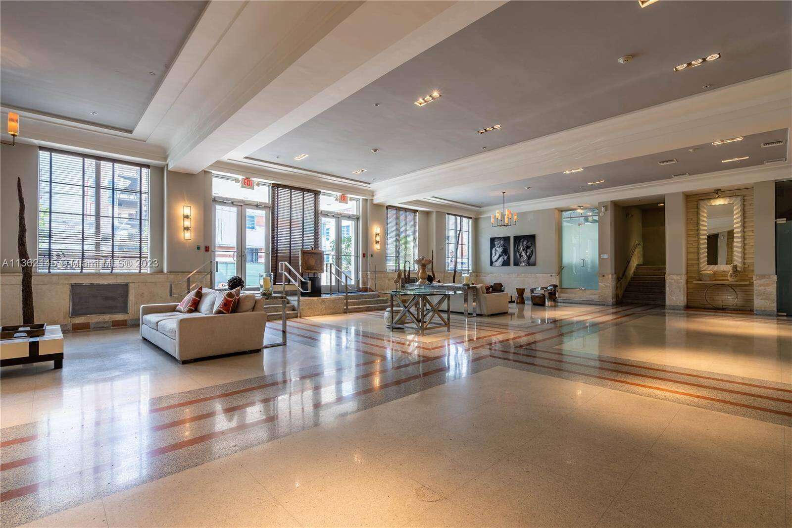 Artecity Unit #204 | Picture 28