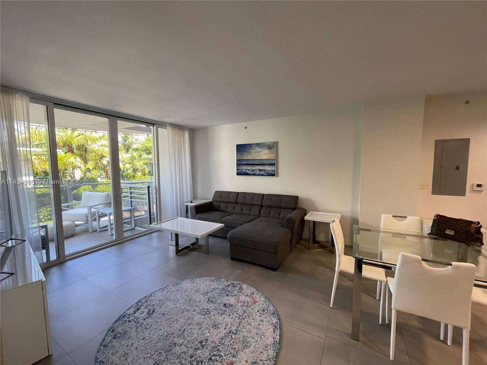 Artecity Unit #202 | Picture 3