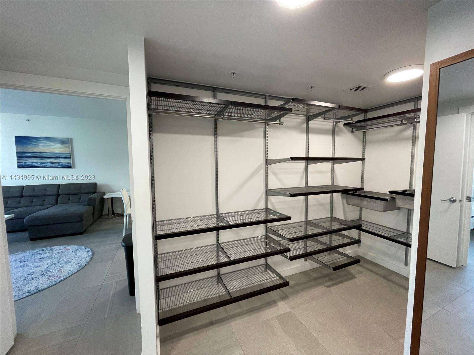 Artecity Unit #202 | Picture 10