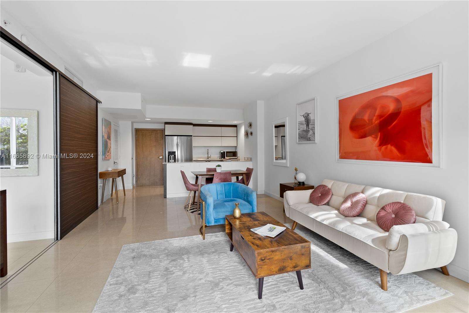 Artecity Unit #201 | Picture 4