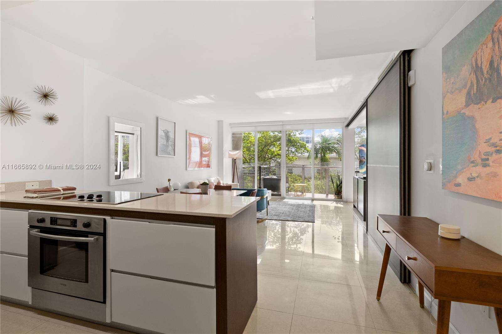 Artecity Unit #201 | Picture 7