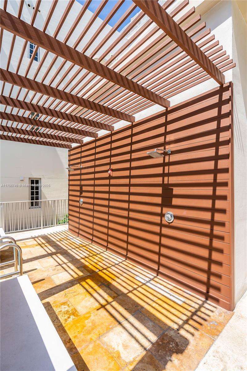 Artecity Unit #204 | Picture 20