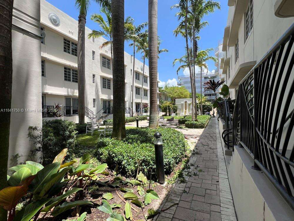 Artecity Unit #116 | Picture 6