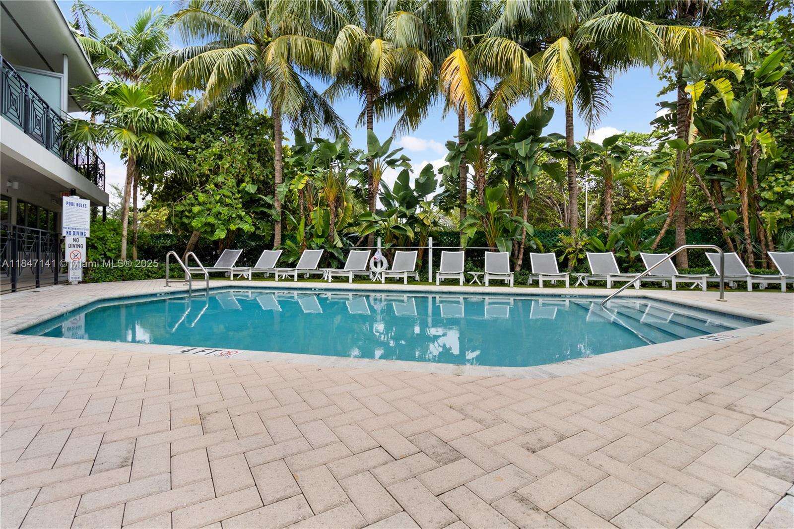 Artecity Unit #201 | Picture 23