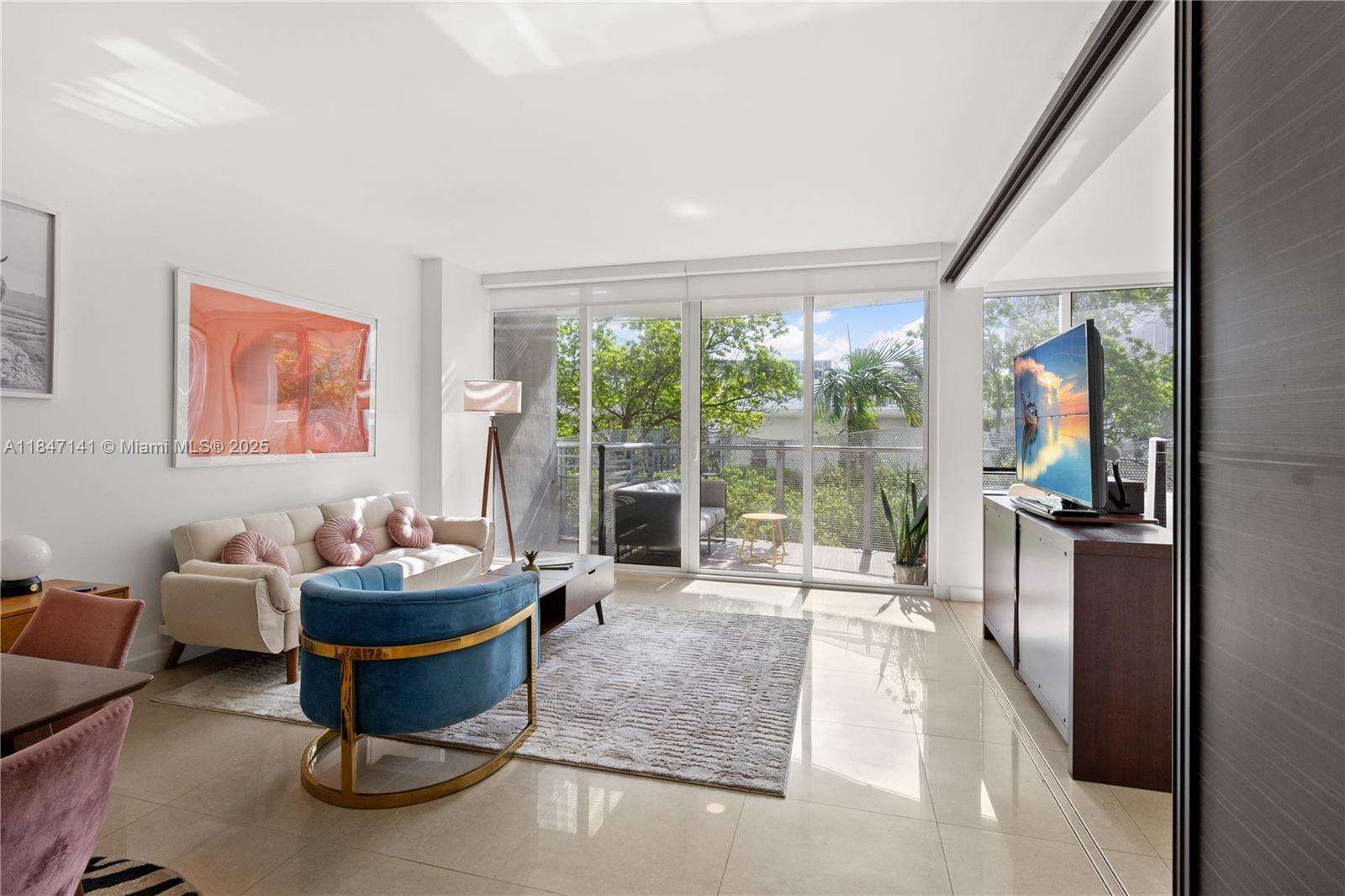 Artecity Unit #201 | Picture 7