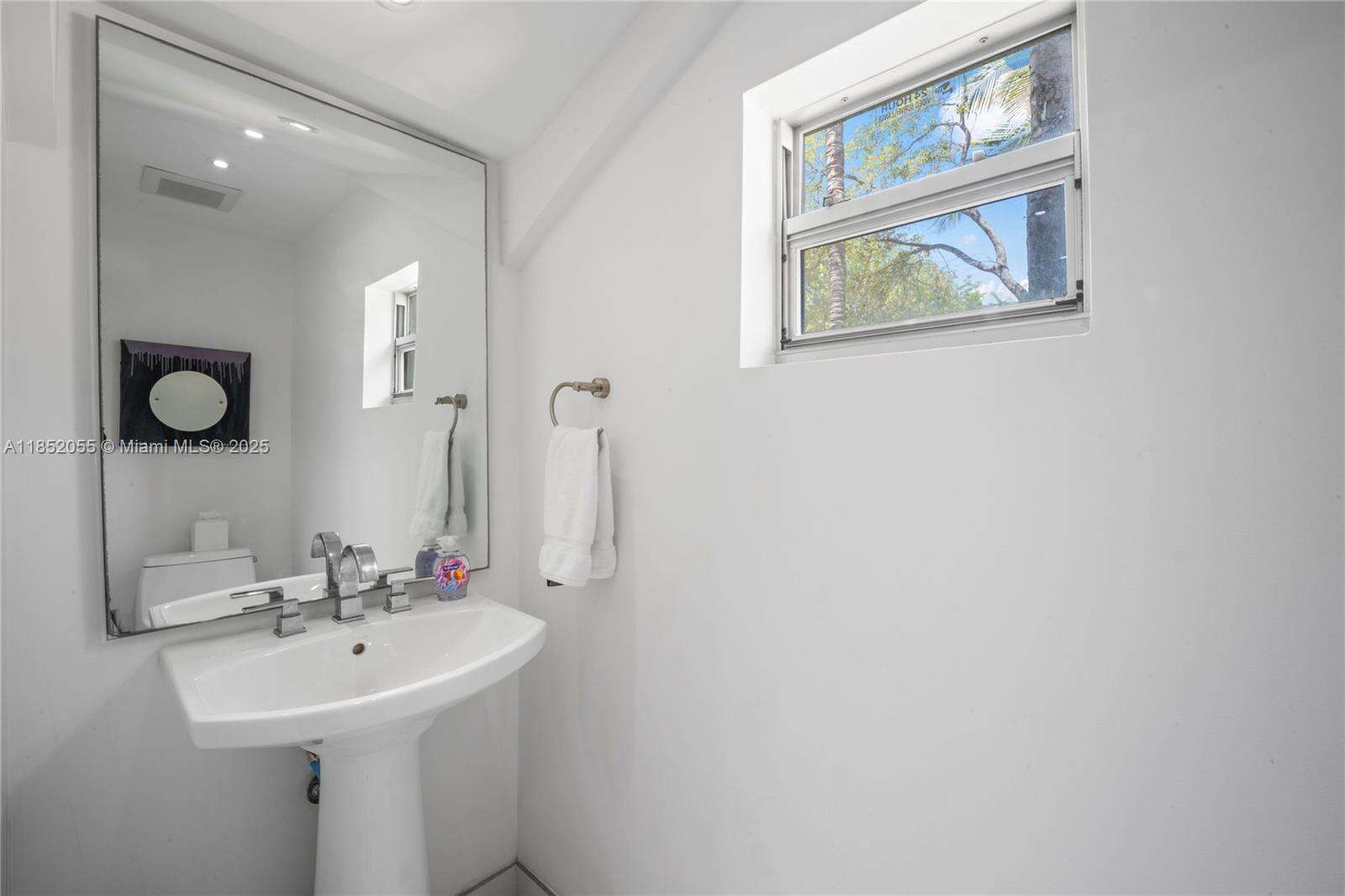 Artecity Unit #2 | Picture 11