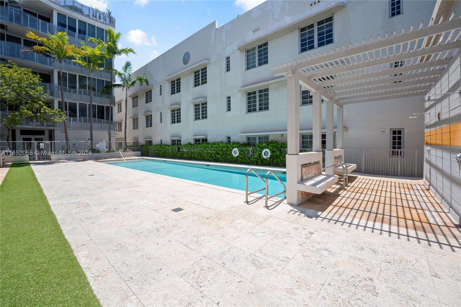 Artecity Unit #2 | Picture 25