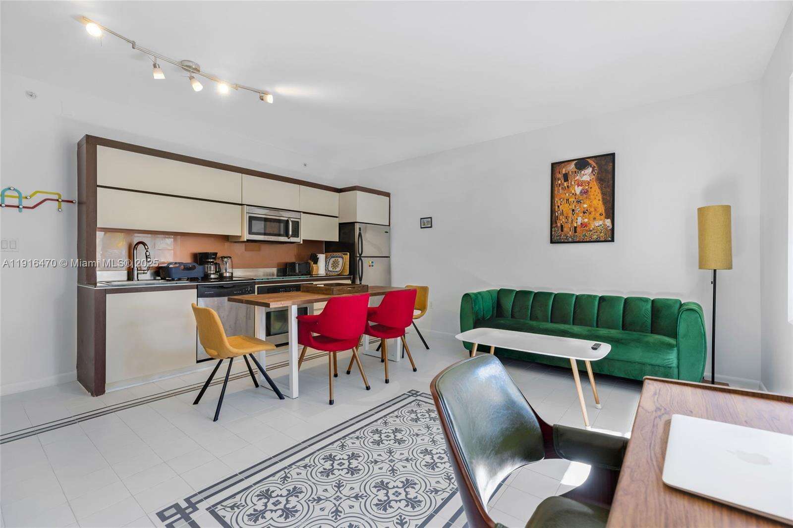 Artecity Unit #311 | Picture 18