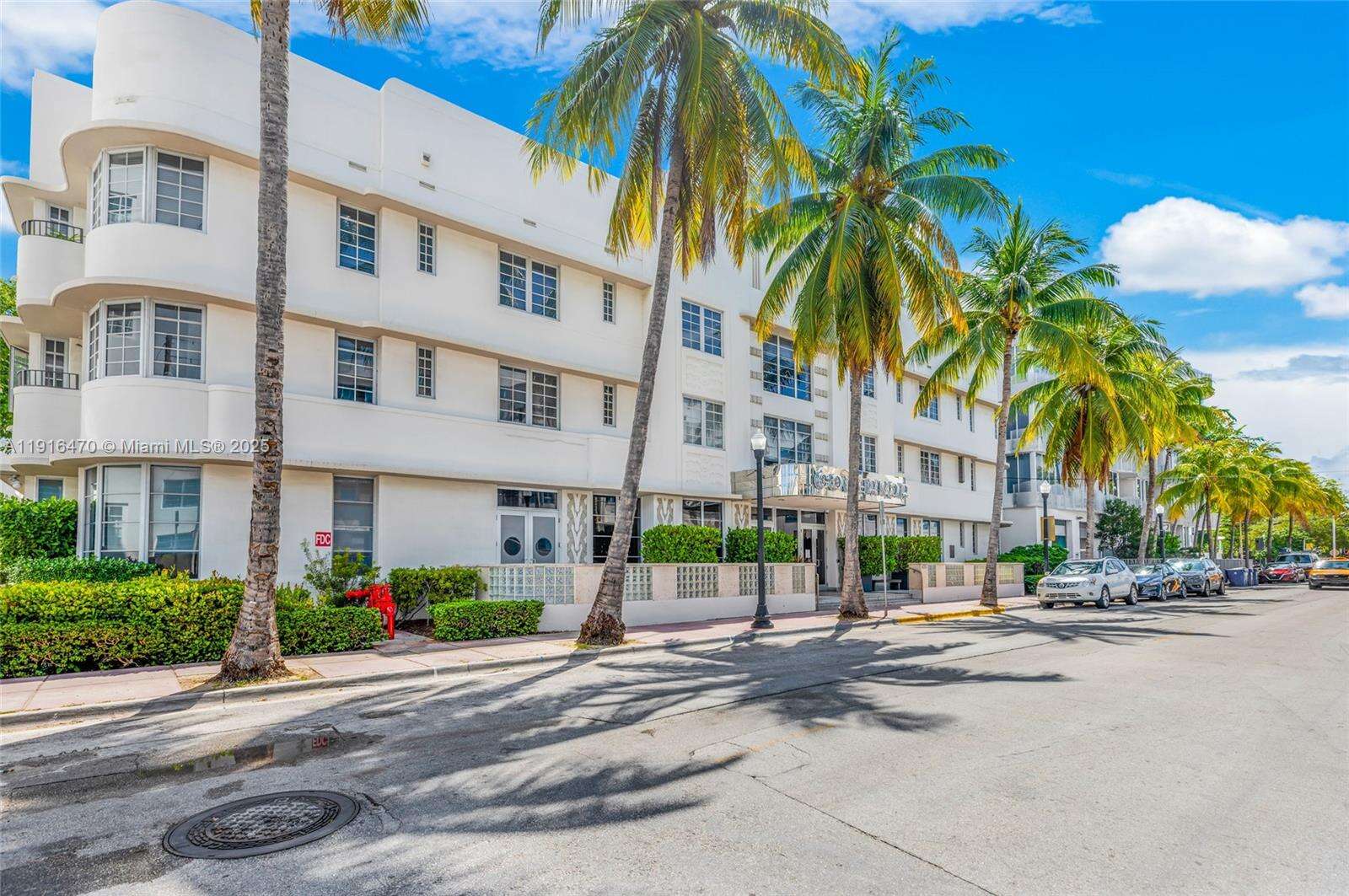 Artecity Unit #311 | Picture 40