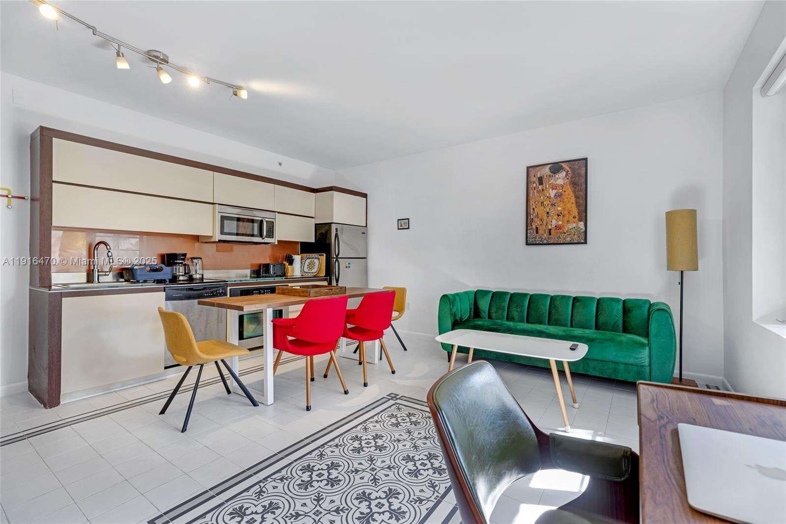 Artecity Unit #311 | Picture 9