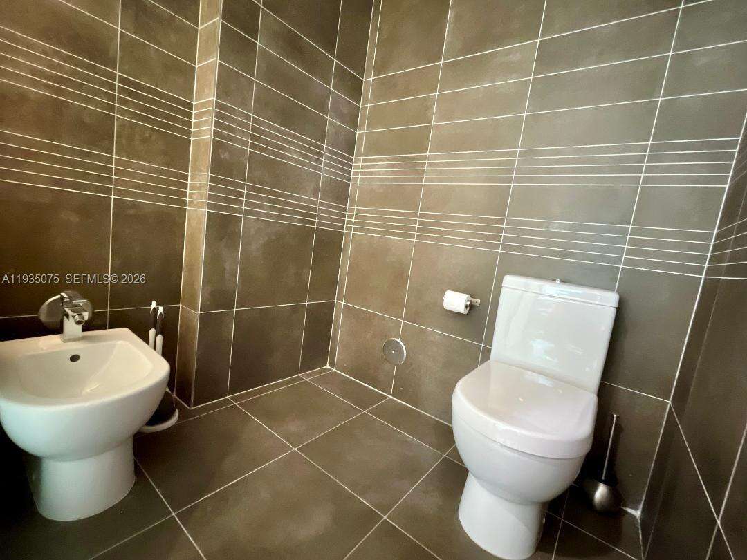 Artecity Unit #104 | Picture 12