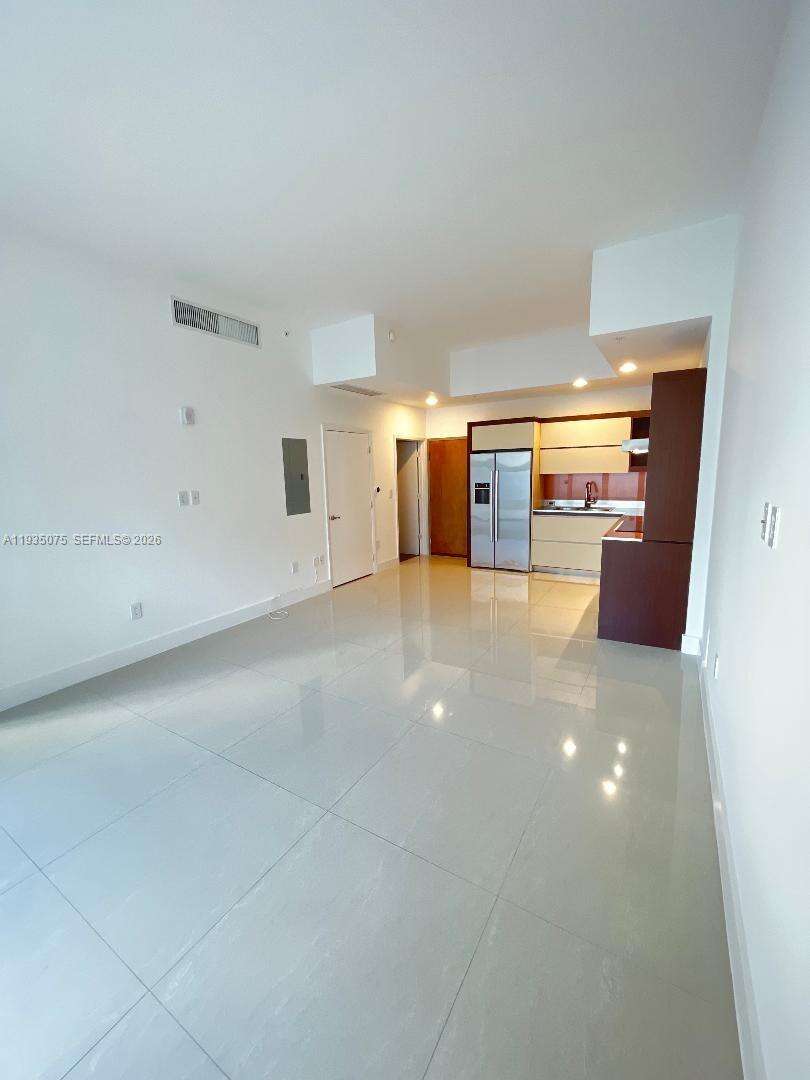 Artecity Unit #104 | Picture 19