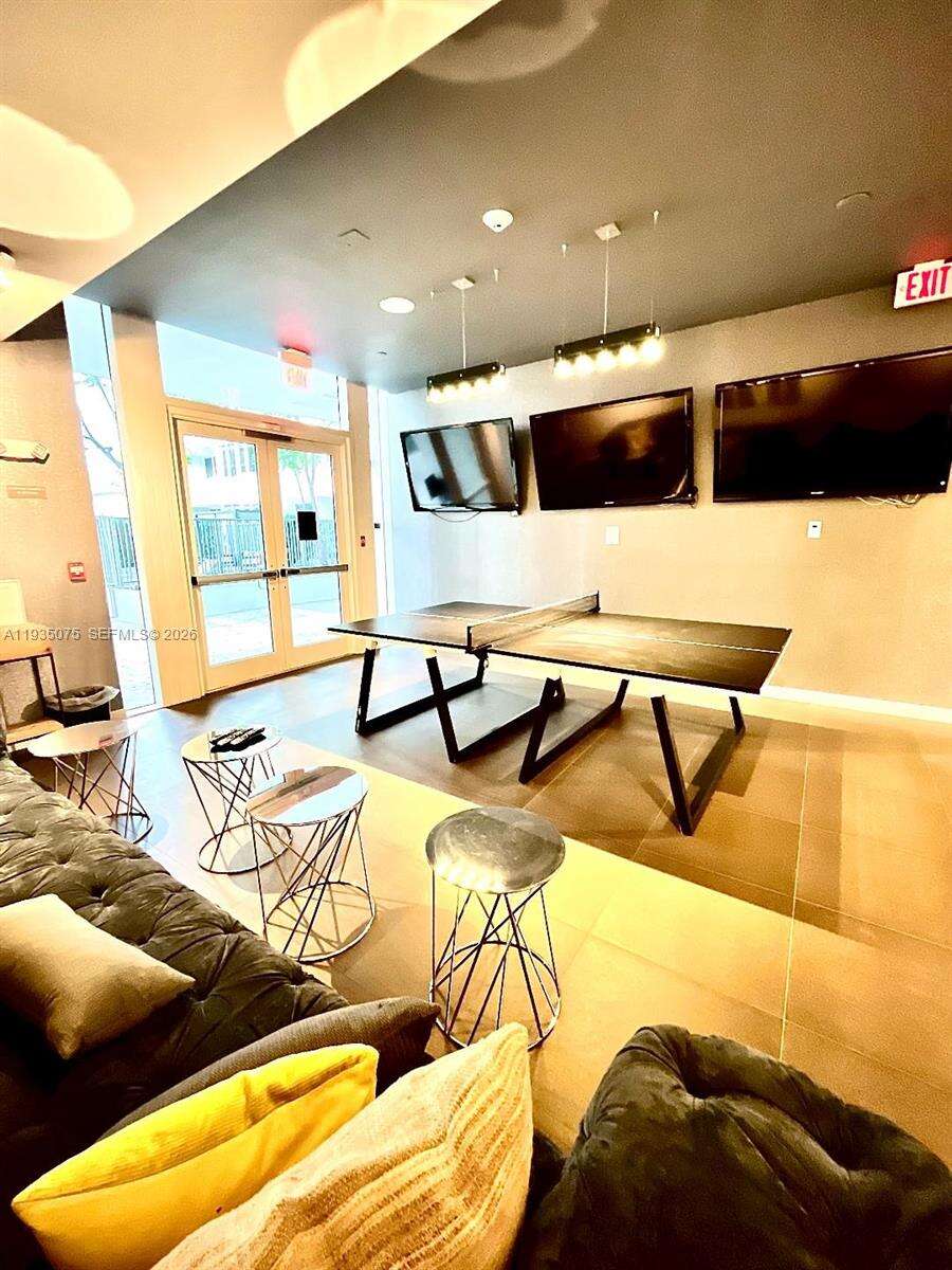 Artecity Unit #104 | Picture 5