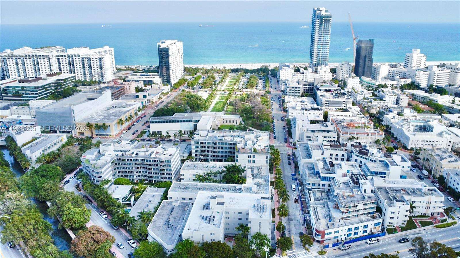 Artecity Unit #102 | Picture 10