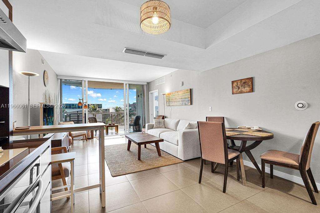 Artecity Unit #403 | Picture 16