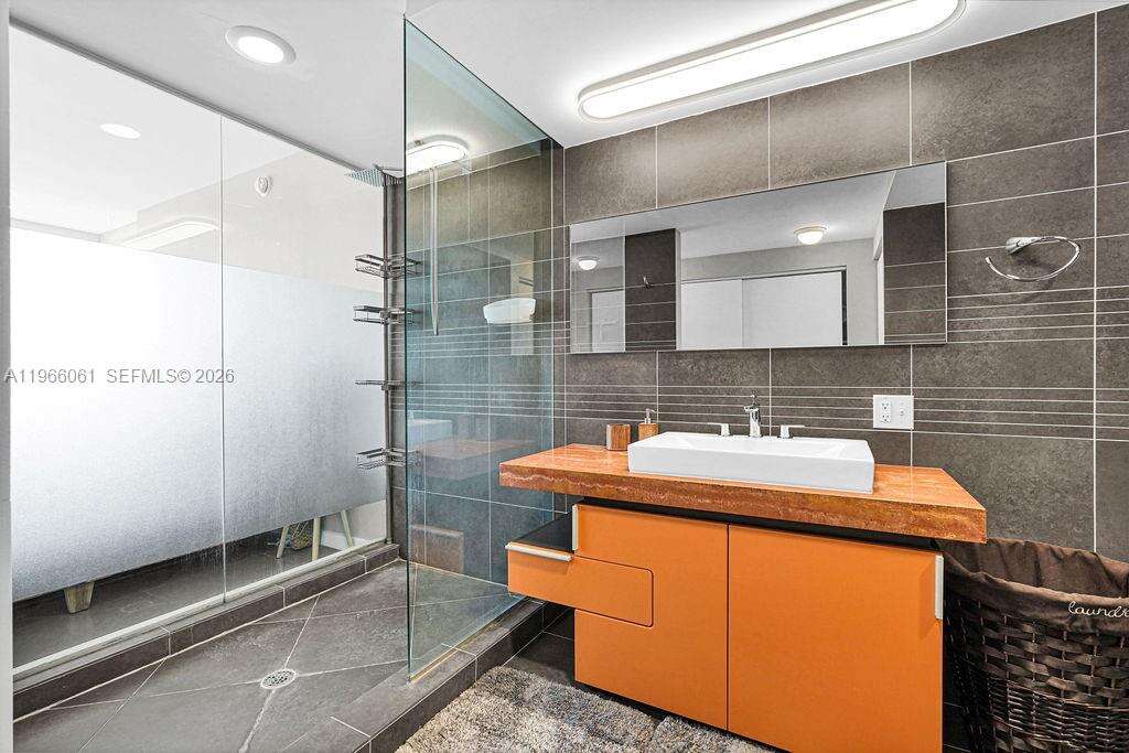 Artecity Unit #403 | Picture 30