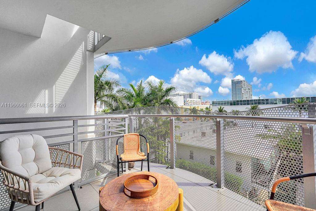 Artecity Unit #403 | Picture 33