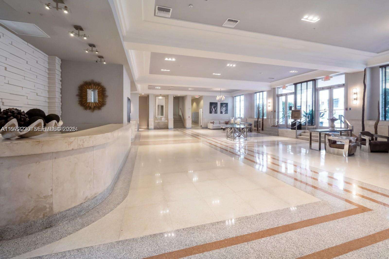 Artecity Unit #315 | Picture 3