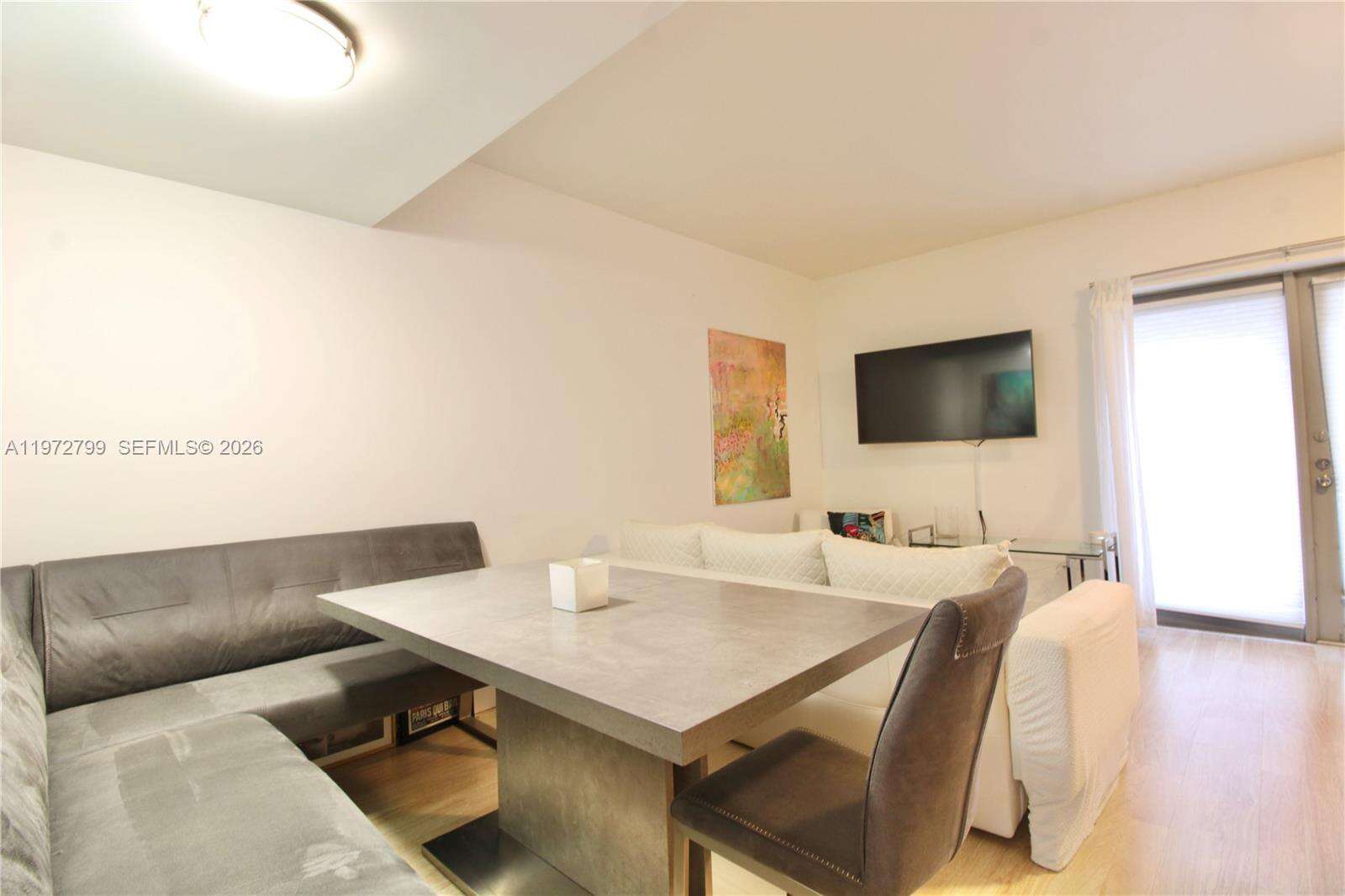 Artecity Unit #102 | Picture 5