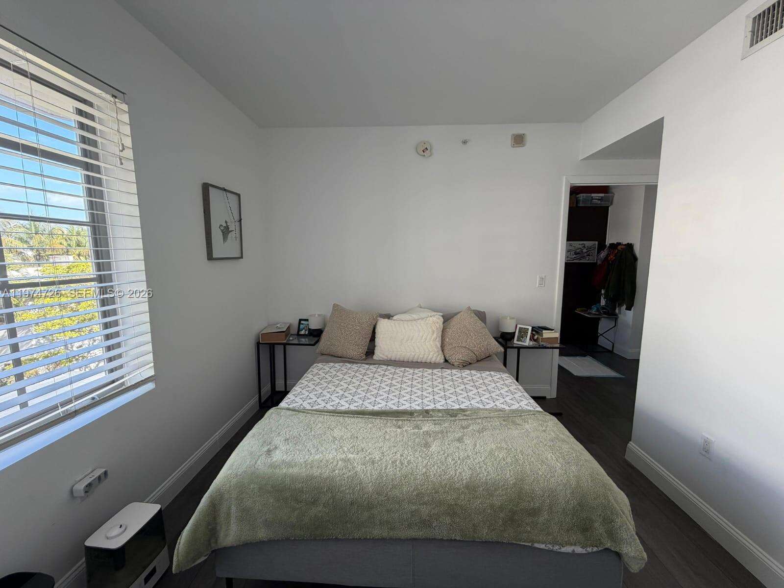 Artecity Unit #318 | Picture 4