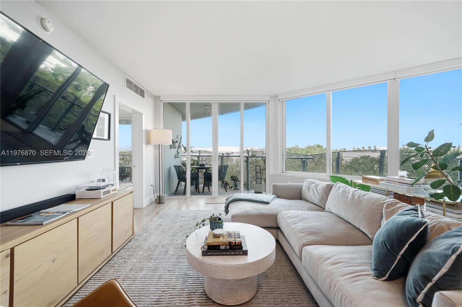 Artecity Unit #507 | Picture 6