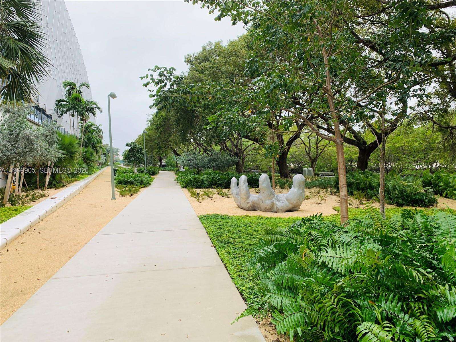 Artecity Unit #210 | Picture 32