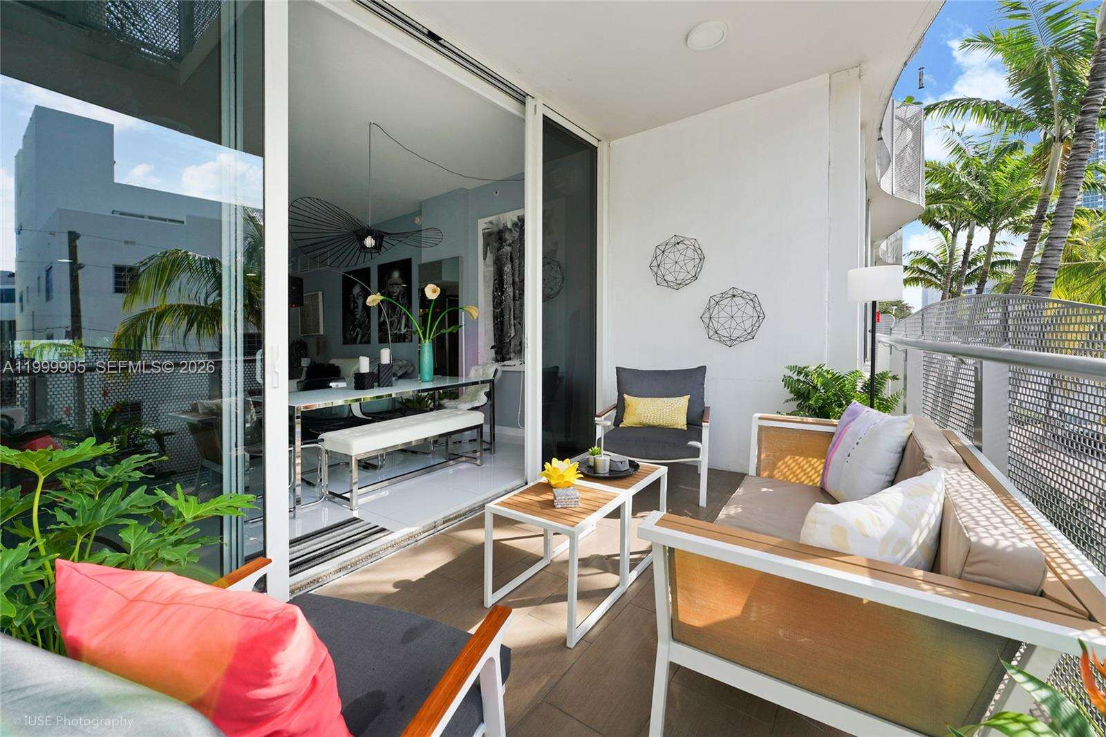 Artecity Unit #210 | Picture 7