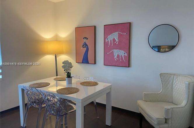 Artecity Unit #204 | Picture 5