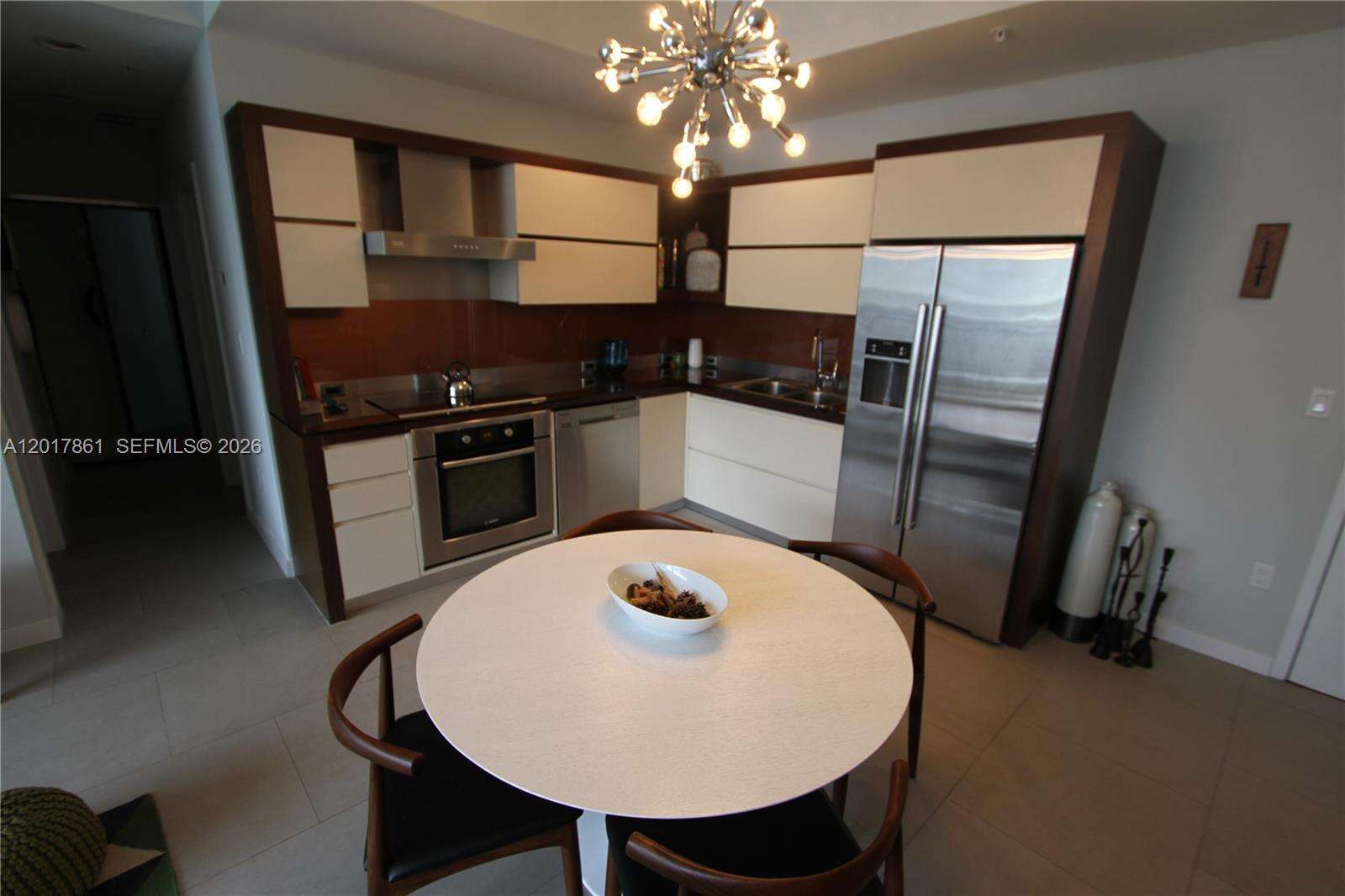 Artecity Unit #202 | Picture 7