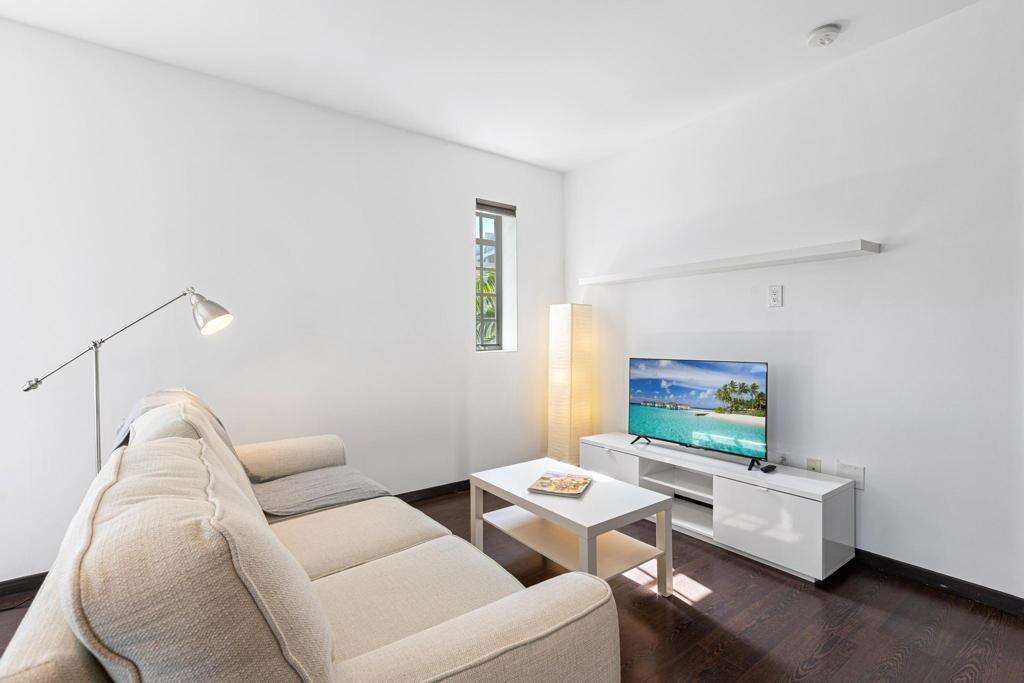 Artecity Unit #308 | Picture 9